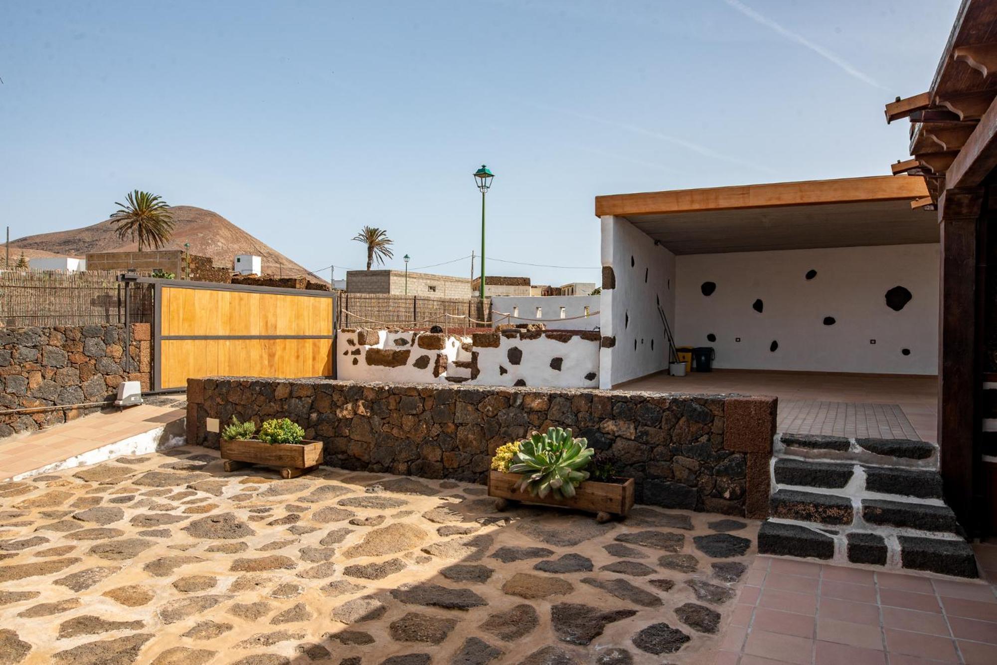 Casa Tilama Tinajo Esterno foto